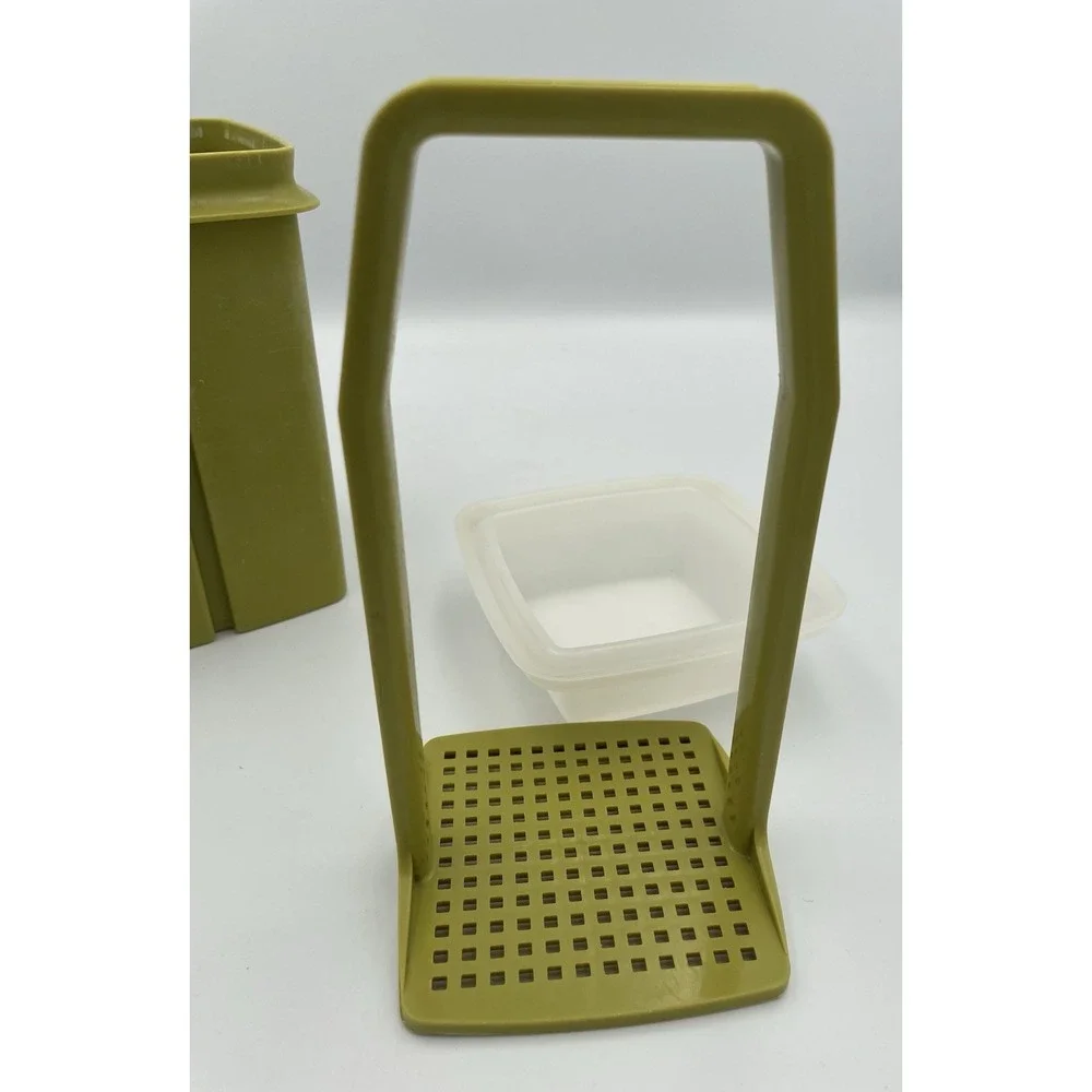 Vintage Tupperware Pickle Pepper Keeper Olive Avocado Green Deli 3 Piece - Picture 14 of 16
